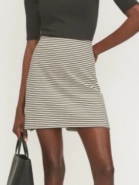 Everlane Black and White Striped Mini Skirt Size S